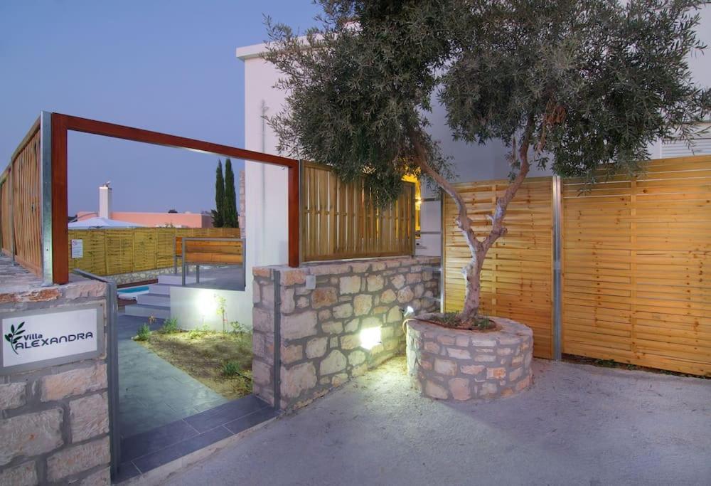 Villa Aada - Moderne Komfortvilla Mit Eigenem Pool Loutra Extérieur photo